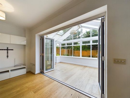 3 bedroom semi-detached house to rent - Photo 1