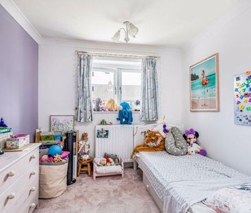 3 bedroom semi-detached house to rent - Photo 6