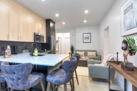 2080 avenue Lincoln - Charming 2-Bedroom Home in a Great Location - Photo 4