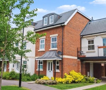 3 bedroom townhouse to rent - Photo 2