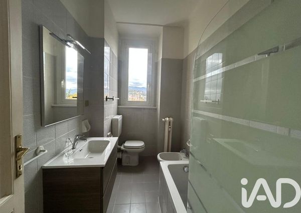 Piazza dello zerbino, Genova, Liguria 16122