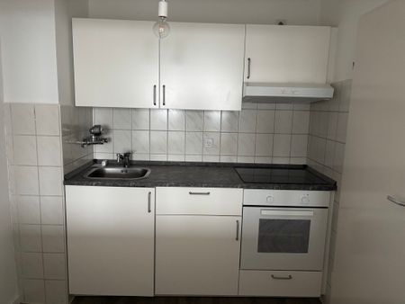 Helle City-Wohnung mit Duschbad und Balkon - Foto 3