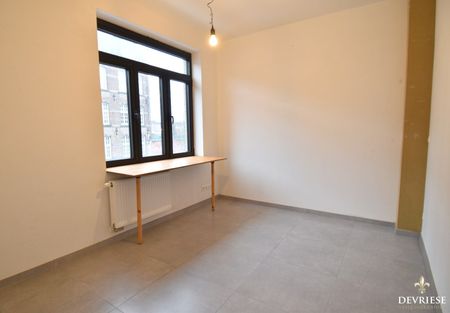 Rijwoning met 3 slaapkamers en tuin in Kortrijk - Foto 5