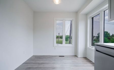 For Lease - 38 Reid Avenue, Hamilton, Ontario - Photo 2