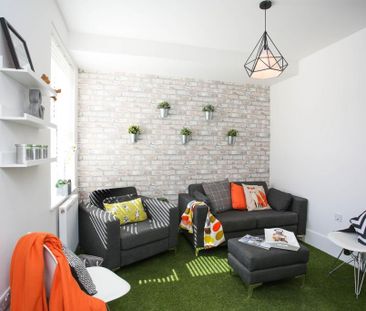 Studio to rent - Photo 1