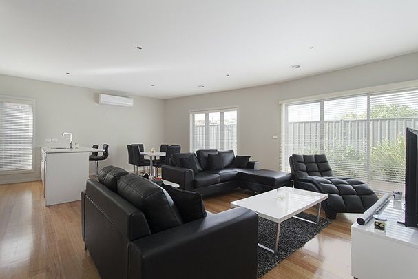 Perfect Single Level Perspectives - Photo 1