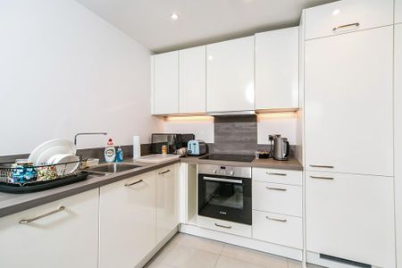 1 bedroom flat to rent - Photo 5