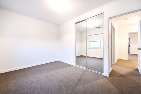 3/24 Hunter Rd, Christies Beach SA 5165 - House For Rent | Domain - Photo 5