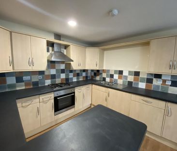 2 bedroom apartment to rent - Photo 4