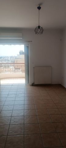 Διαμέρισμα για ενοικίαση Αμφιάλη (Κερατσίνι) - Photo 2