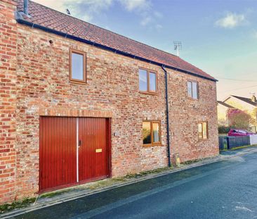 Saxford Way, Wigginton, York - Photo 2