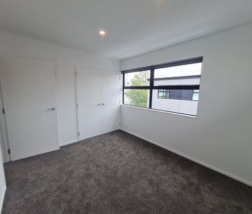 3/112 Purchas Street, Edgeware - Photo 2