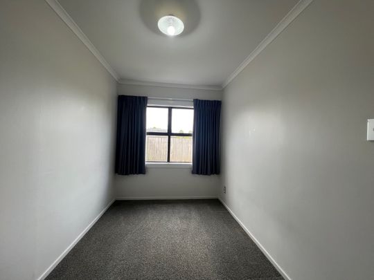 Unit 4, 66 Ferndale Road, Mt Wellington, Auckland - Photo 1