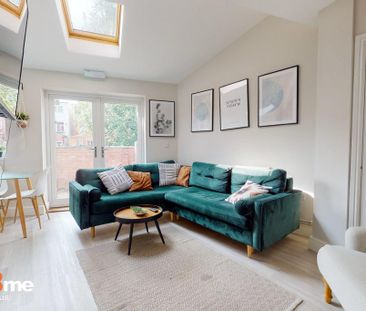 6 bedroom house to rent - Photo 1