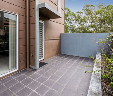 COMPLEX POOL - MODERN - GREAT LOCATION - Photo 1