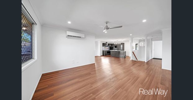 Contemporary 5 Bedroom Home with Dual Kitchens and Outdoor Entertaining with BBQ - Photo 1