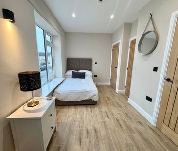 Old Fallow Road, Cannock, WS11, Property for rent - Photo 2