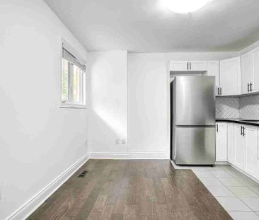 427 Nairn Avenue apartment — Toronto, ON (2-Bedroom) - 2 Bedroom - Photo 4
