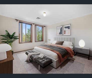 A Comfortable Family Home in a Peaceful Winmalee Setting - Photo 5