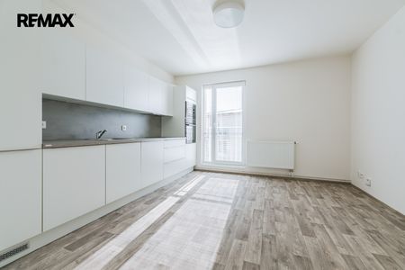 Pronájem bytu 2+kk v osobním vlastnictví 38 m², Nehvizdy - Photo 5