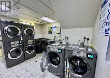 88 Wellesley Street E #501 - Photo 5