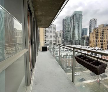 For Lease - 83 Redpath Avenue Unit# 811, Toronto, Ontario - Photo 1