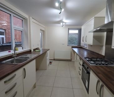 3 BED Semi-detached house To rent - Photo 6