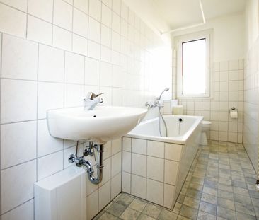 Gestalten Sie Ihr Zuhause! Helle 2-Zimmer-Wohnung mit Balkon in Plauen - Photo 4