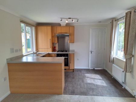 1 bedroom detached house to rent - Photo 4