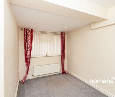 4 bedroom house to rent - Photo 3