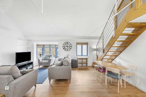 3 bedroom apartment to rent - Photo 1