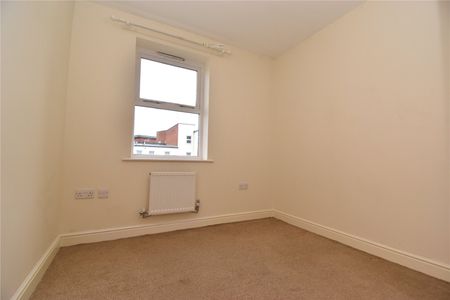 Compair Crescent, Ipswich, Suffolk, IP2 0EH - Photo 3