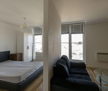 Studio to rent - Photo 6