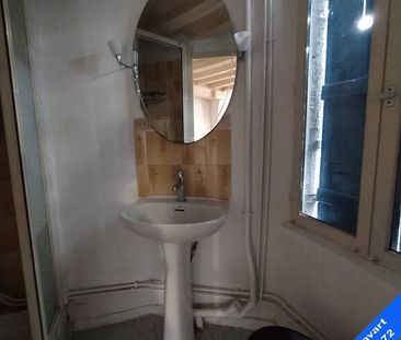 Location Appartement 1 pièce 24m² JOIGNY 89300 - Photo 2