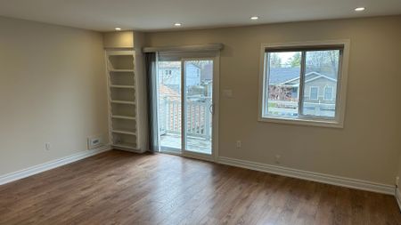 For Lease - 210 Way's Bay Drive Unit# #Upper, Georgina, Ontario - Photo 5