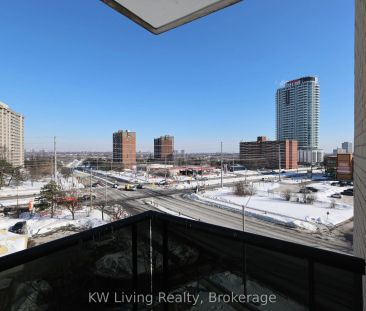 33 Central Parkway W #504 - Photo 3