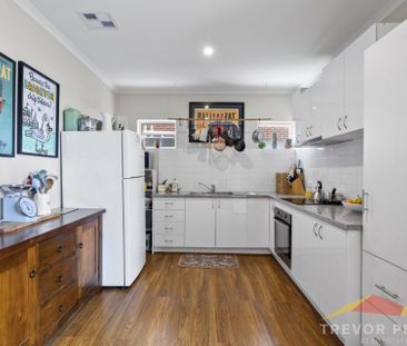 706 Darling St, Redan VIC 3350 - Photo 6