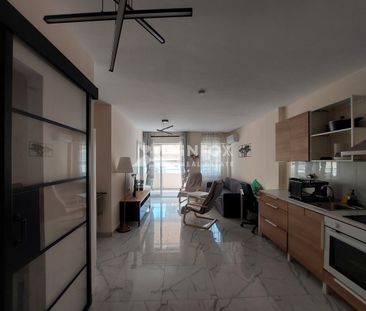 Οροφοδιαμέρισμα 67τ.μ στο κέντρο της Θεσσαλονίκης - Photo 2