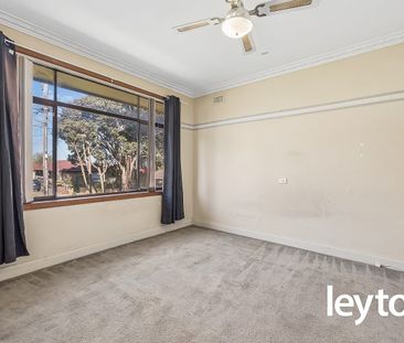 2BR House - Photo 6
