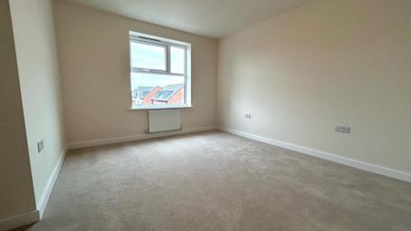 2 bedroom flat to rent - Photo 4