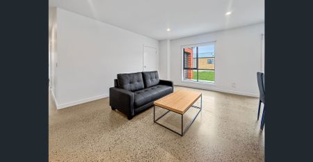 AS NEW & PREMIUM HIGH QUALITY ROOMING HOUSE - x 2 ROOMS AVAILABLE - Photo 4