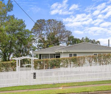 Charming Renovated Home with Oversized Entertaining Deck - Photo 4
