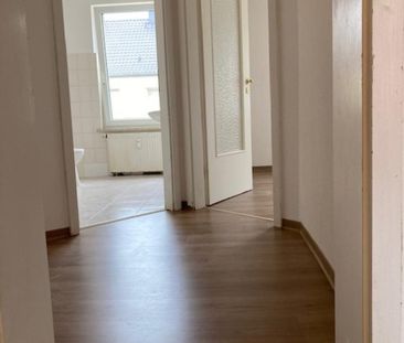 Ansprechende 2-Raumwohnung in zentraler Lage von Staßfurt - Foto 1