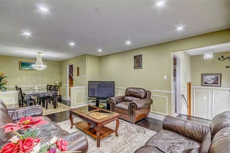 For Lease - 338 Royal Salisbury Way Unit# Upper Unit, Brampton, Ontario - Photo 2