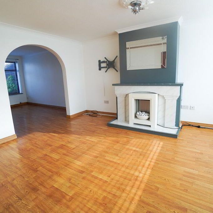 8 Chilton Road, Carrickfergus, BT38 7JT - Photo 1