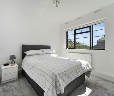 2 bedroom apartment - Photo 5