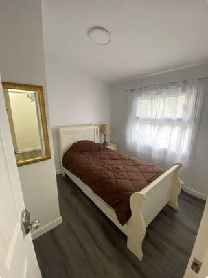 For Lease - 292 Simcoe Street Unit# 2, London East, Ontario - Photo 1