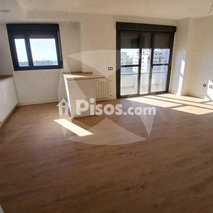 Piso en alquiler en Avenida de Elvas-Campus - Photo 1