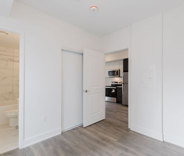 For Lease - 204 Burnhamthorpe Road Unit# 404, Mississauga, Ontario - Photo 2