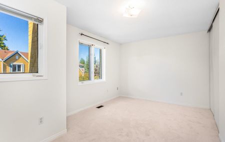 For Lease - 2300 Brays Lane Unit# 65, Oakville, Ontario - Photo 2